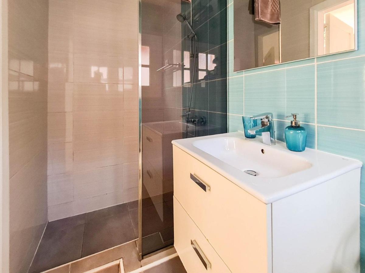 Stunning Sea View Villa With 6 Bedrooms & Heated Pool - Villa Renaissance 플라야블랑카 외부 사진